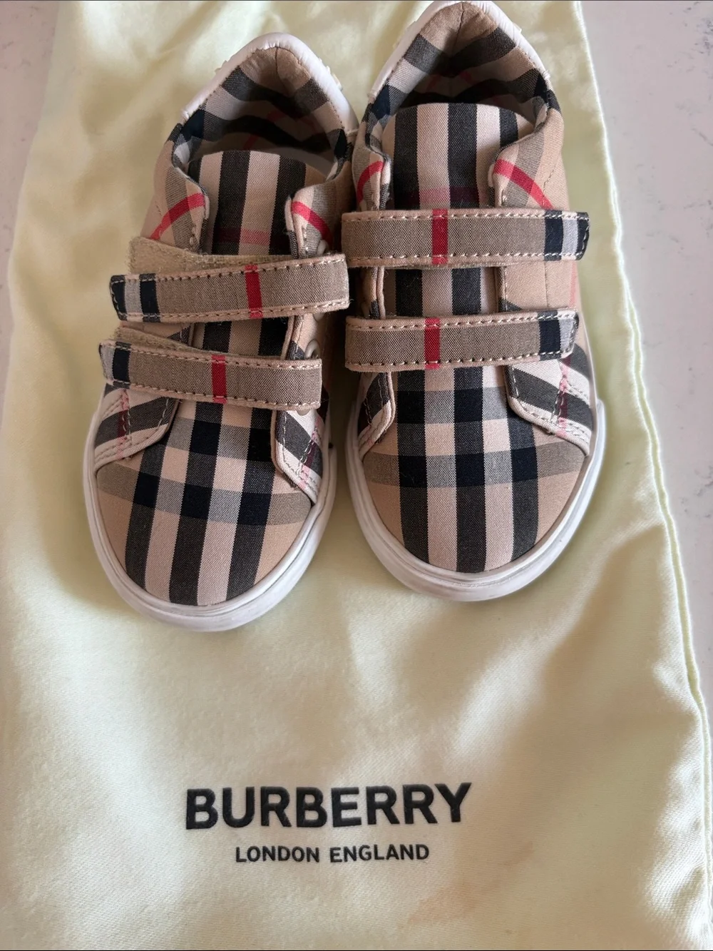 Burberry baby Kids Plaid Velcro Sneakers - Beige/Black/Red size 21 / 5 US